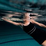 La natation après une augmentation mammaire comment cela se passe ?